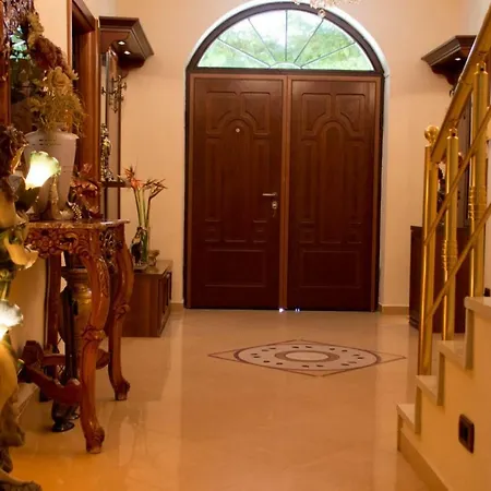 Luxury Apartament Konukevi