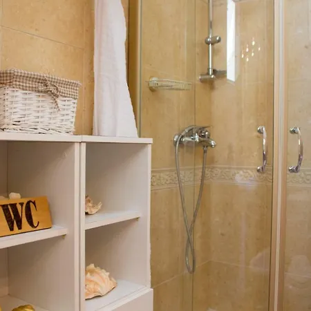 Luxury Apartament Konukevi