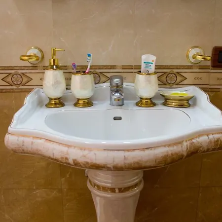 Luxury Apartament * Tiran